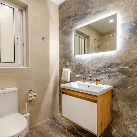 Ultra-modern 3br W/pool + Ac Near Ramla Bay & Cave * Nadur